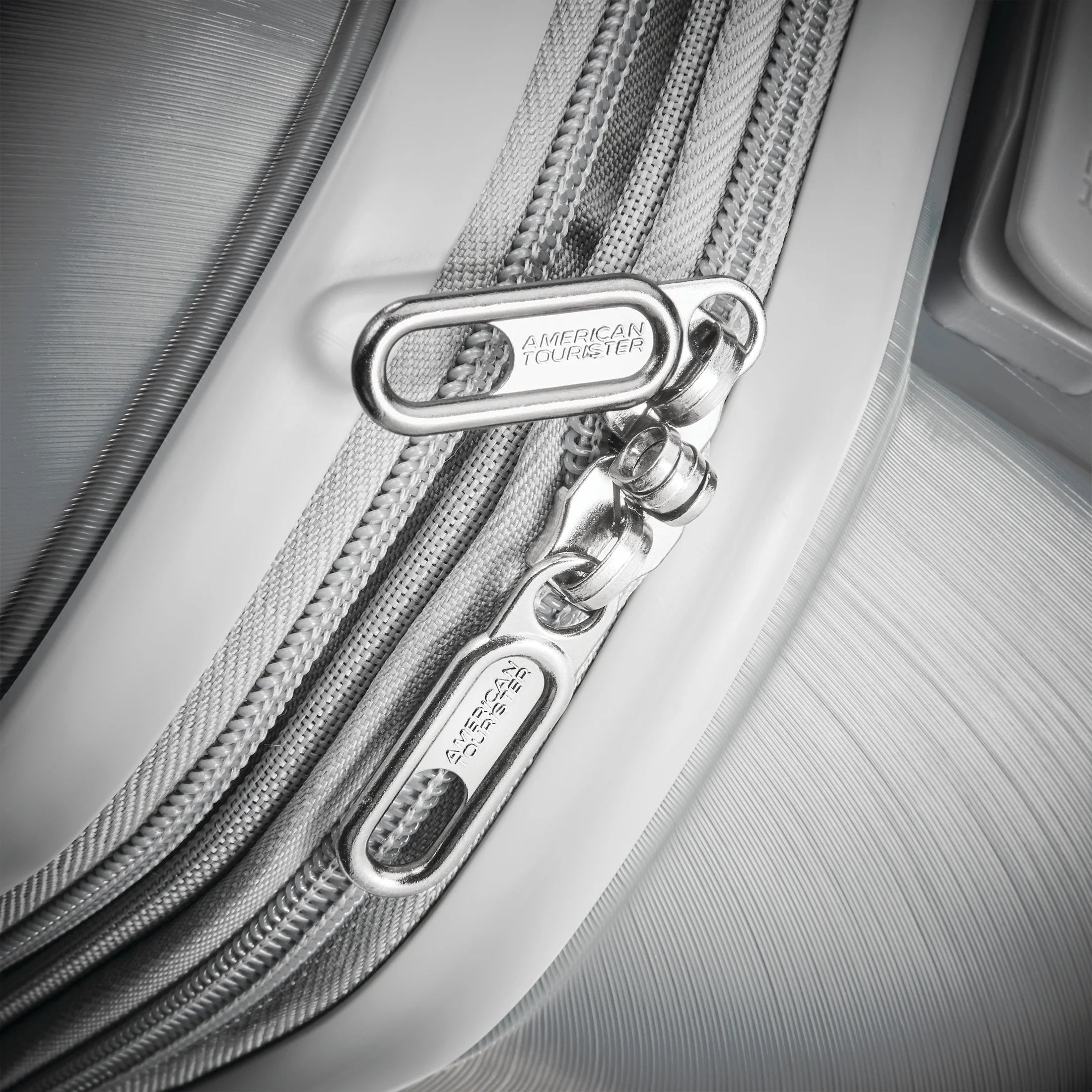 American Tourister Pirouette NXT Hardside Large Checked Luggage with Spinner Wheels - Ultramarine